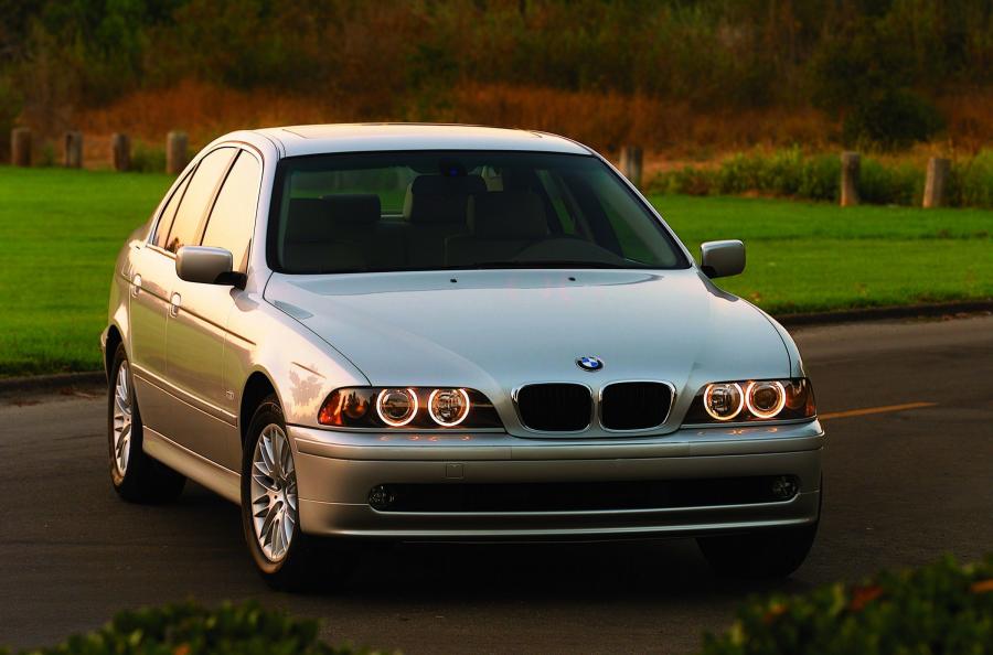  BMW 5-Series 2001 года  (фото 5 из 33)